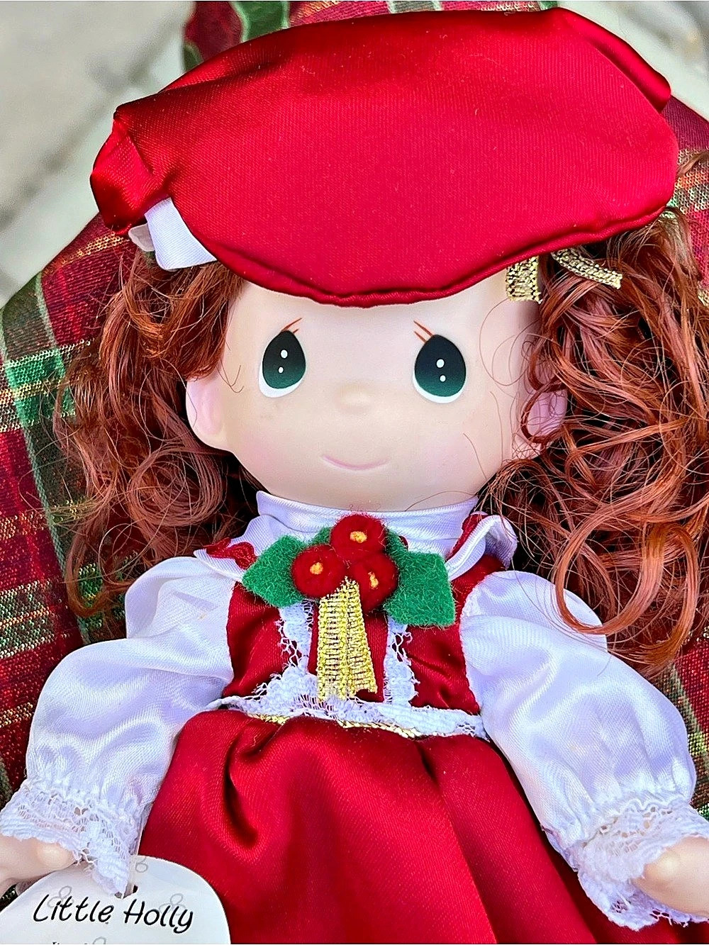 Precious Moments Little Holly 8 inch Doll NWT, dated 1999.
